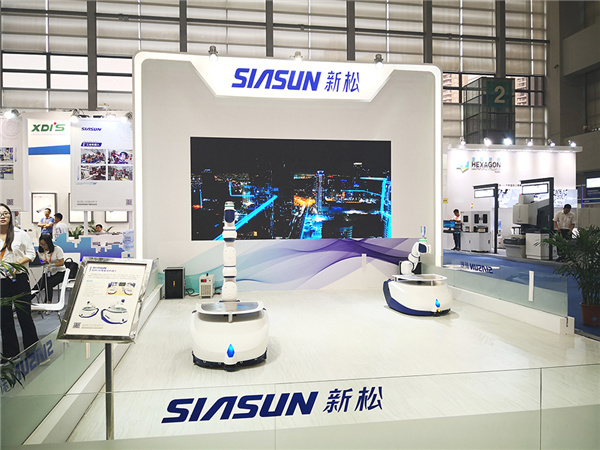 1539226403790355.jpg 双车双臂联动.jpg
