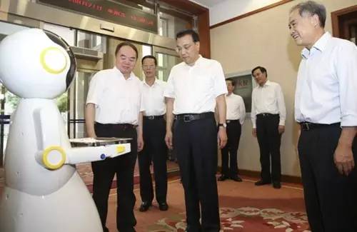kaiyun开云官方网站机器人走进中南海